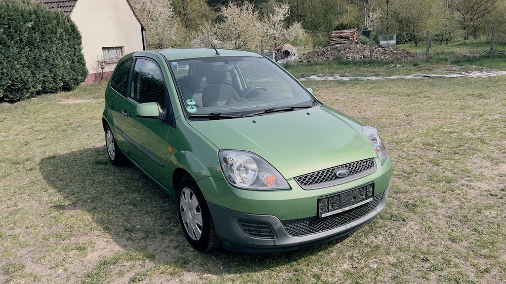 Ford Fiesta 118.800 km 2.999 &euro; Rietz-Neuendorf 15848
