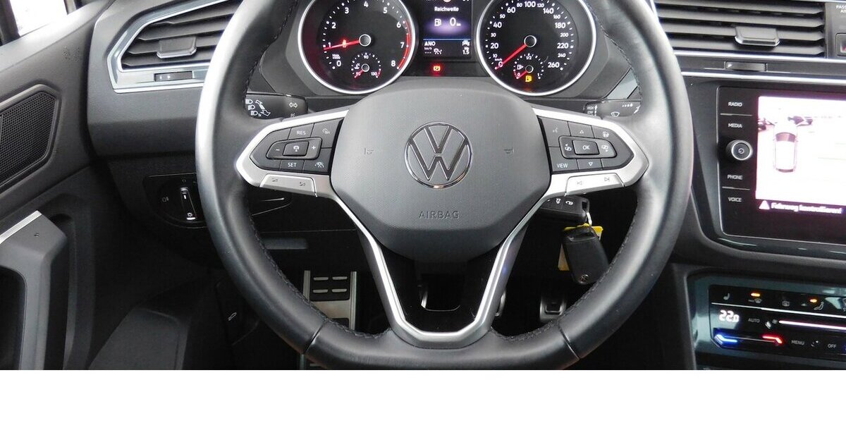 VW Tiguan 1.5 Move Klima TSI Navi 32.400 km 23.990 &euro; Vordorf 38533