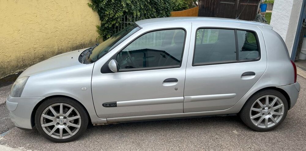 Clio