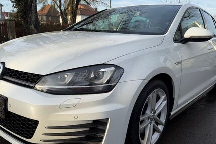 VW Golf 157.360 km 15.900 &euro; Seßlach 96145