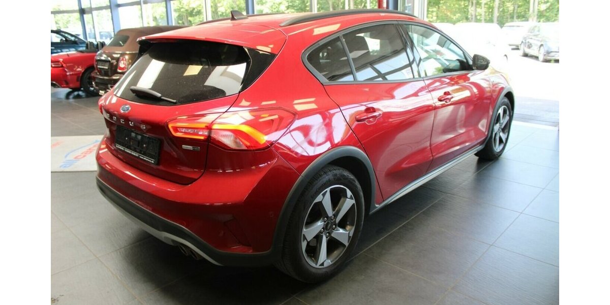 Ford Focus 1.0 EcoBoost Hybrid ACTIVE X 54.860 km 14.980 &euro; Euskirchen 53881