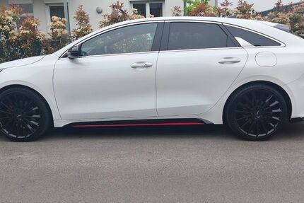 Kia pro ceed / ProCeed 27.000 km 27.900 &euro; Duisburg 47178