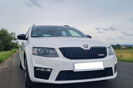 Skoda Octavia 138.000 km 11.800 &euro; Großengottern 99991