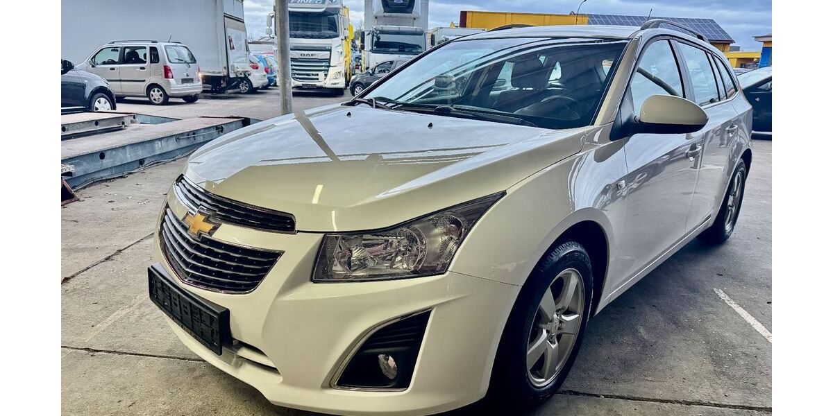 Chevrolet Cruze 65.000 km 5.999 &euro; Herbolzheim 79336