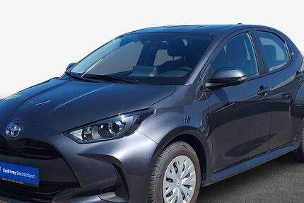 Toyota Yaris 7.500 km 14.460 &euro; Reutlingen 72766