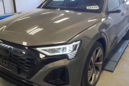 Audi Q8 e-tron 52.852 km 46.900 &euro; Ettlingen 76275