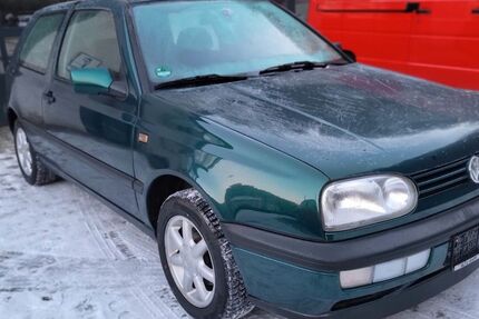 VW Golf 156.000 km 4.350 &euro; ROTTWEIL 78628