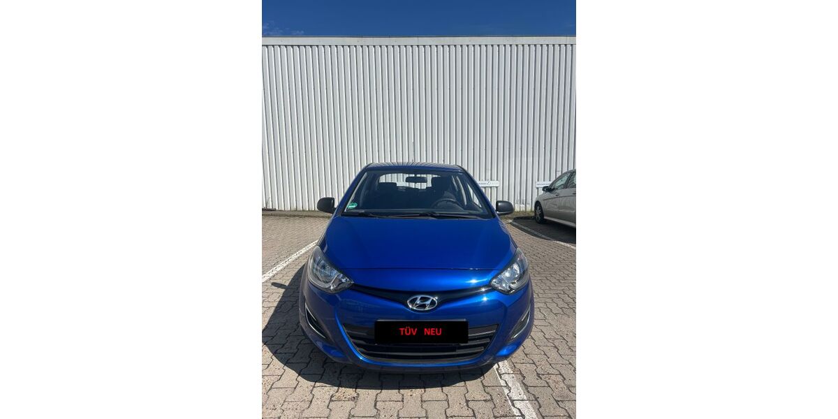 Hyundai i20 114.900 km 3.750 &euro; Hamburg 21107