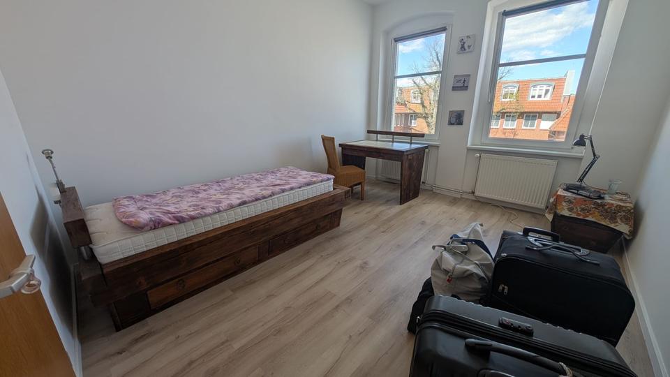 Etagenwohnung Pasewalk - 1 Zimmer, 15 m&sup2;, 325&euro; | Angebot:26447120