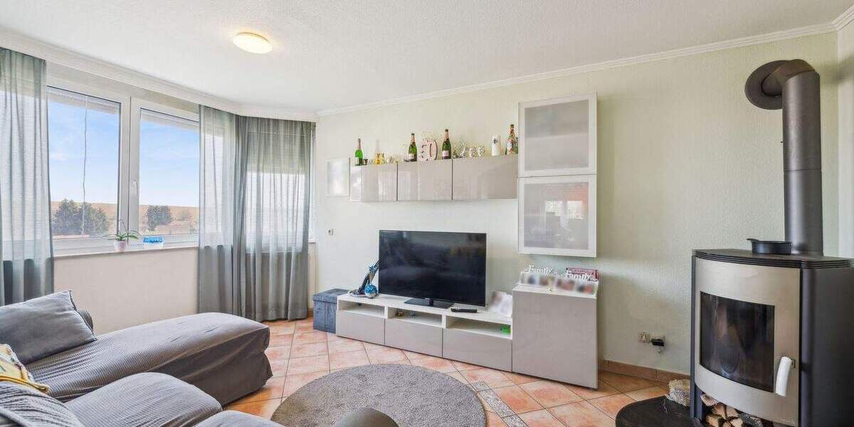 Etagenwohnung Esselbach Kredenbach - 2 Zimmer, 56 m&sup2;, 150.000&euro; | Angebot:25604839