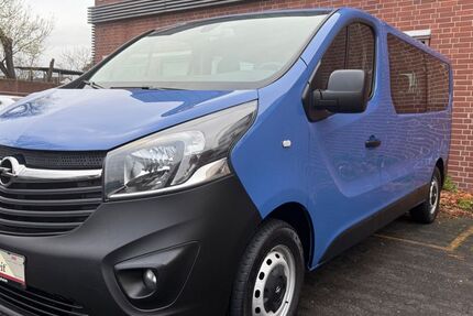 Opel Vivaro 136.000 km 14.990 &euro; Rüsselsheim am Main 65428