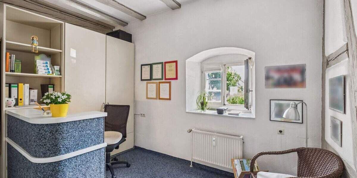 Gewerbeobjekt Ludwigsburg Oßweil - 3 Zimmer, 100 m&sup2;, 299.000&euro; | Angebot:25319054