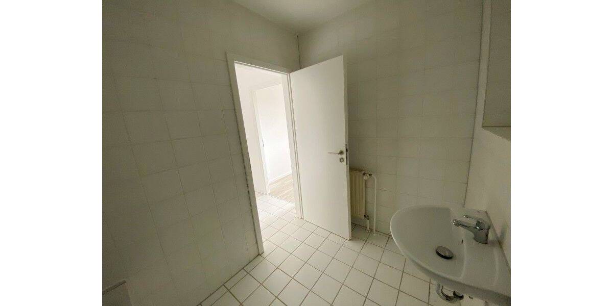 Etagenwohnung Plauen Stadtmitte - 2 Zimmer, 47 m&sup2;, 320&euro; | Angebot:26879639