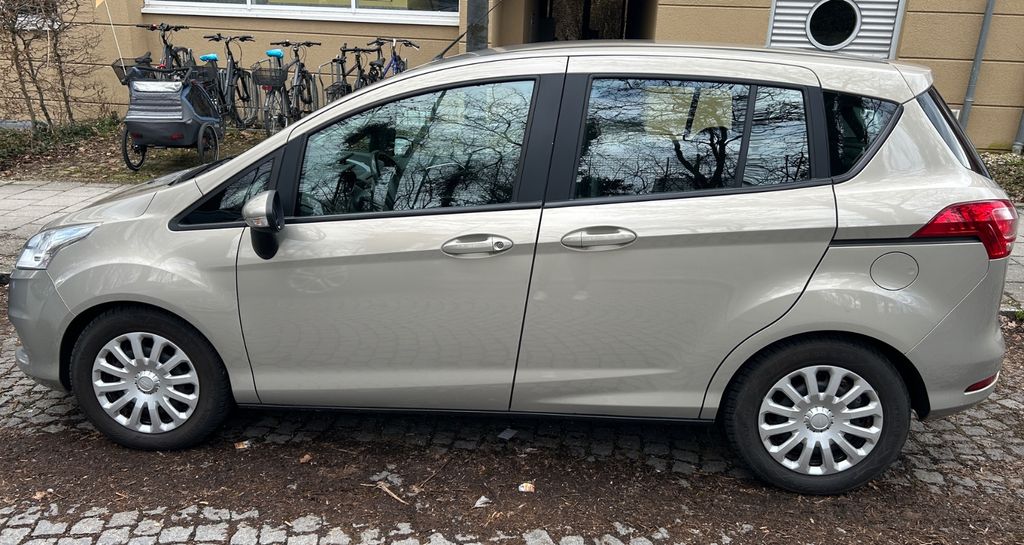 Ford B-Max 96.000 km 6.500 &euro; München 81379