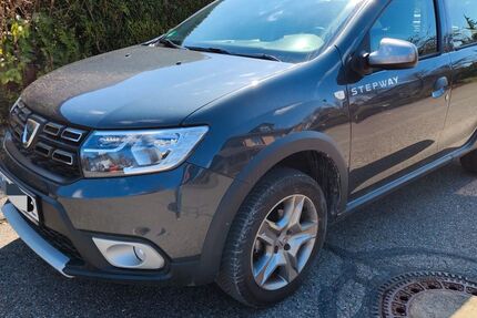 Dacia Sandero 14.900 km 12.500 &euro; Stockach 78333