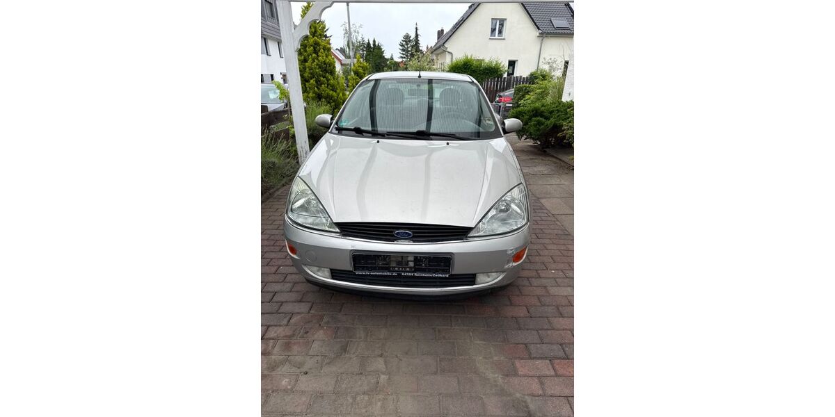 Ford Focus 207.571 km 650 &euro; seeheim-jugenheim 64342