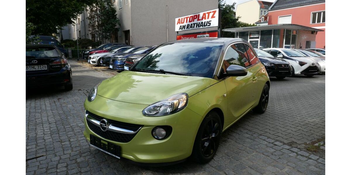 Opel Adam 69.709 km 8.950 &euro; Berlin-Tempelhof 12105