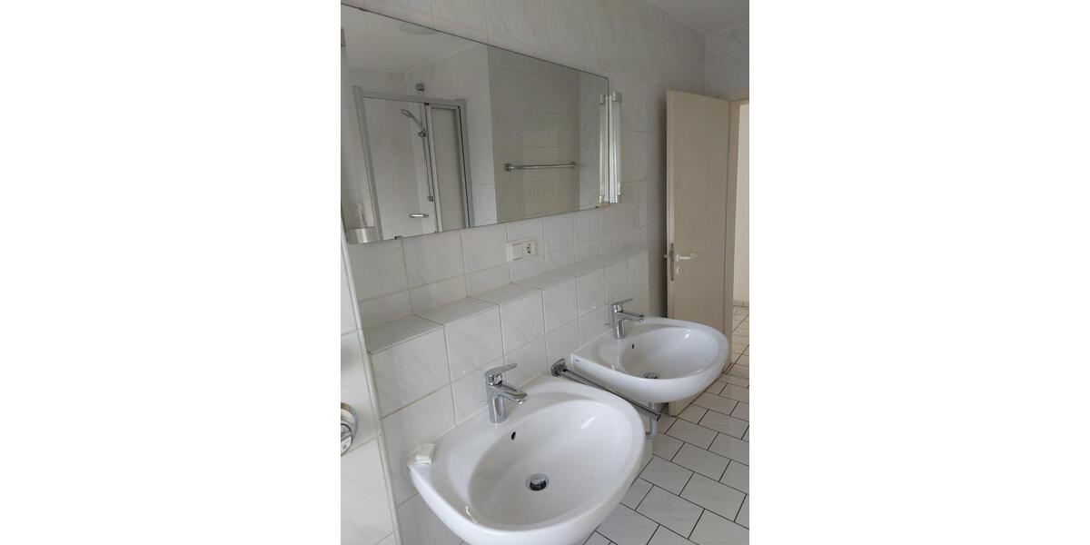 Etagenwohnung Zweibrücken - 3 Zimmer, 82 m&sup2;, 190.000&euro; | Angebot:26921937