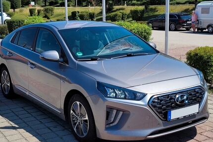 Hyundai IONIQ 90.957 km 15.600 &euro; München 81739