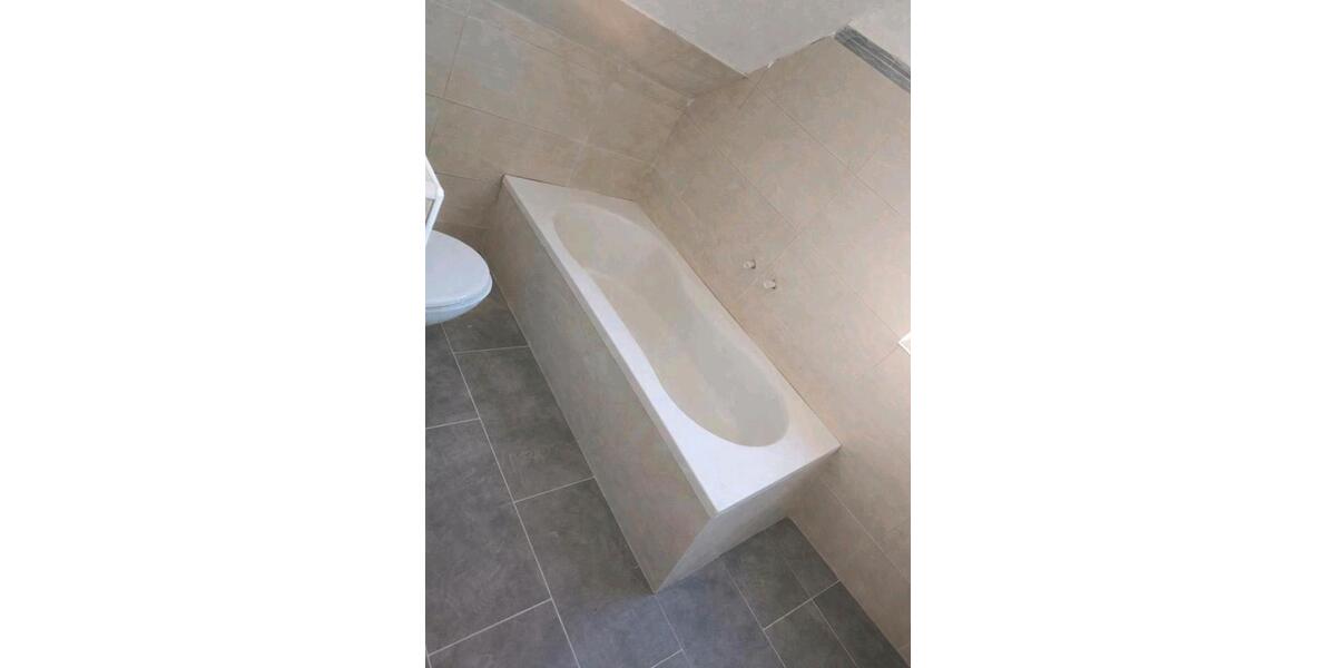 Einfamilienhaus Bad Königshofen im Grabfeld - 8 Zimmer, 196 m&sup2;, 1.100&euro; | Angebot:25725357