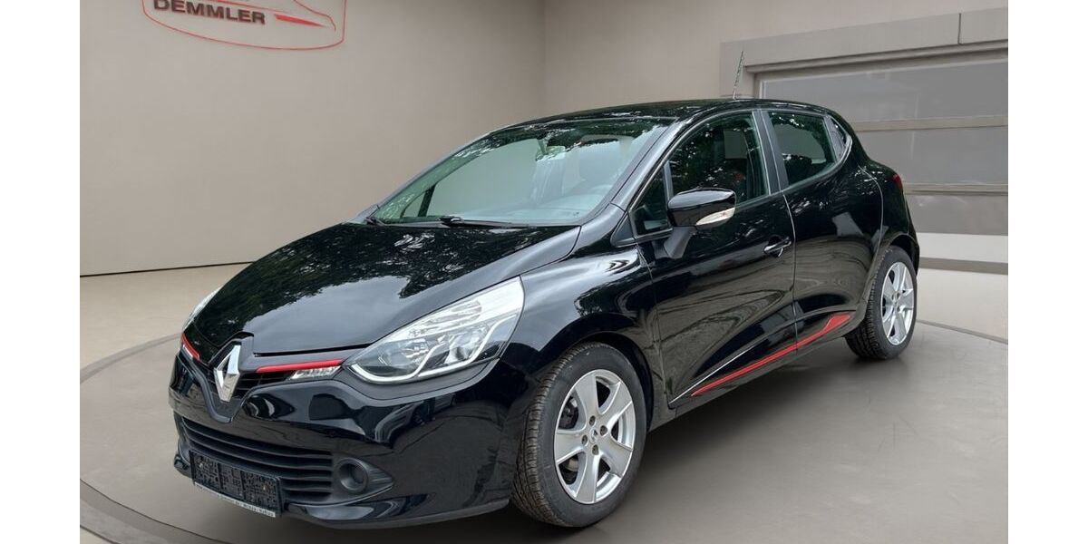 Renault Clio 120.500 km 5.900 &euro; Wilkau-Haßlau 08112