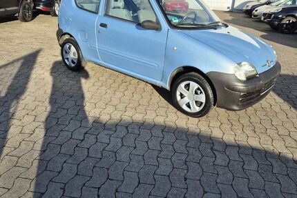 Fiat Seicento 124.000 km 1.250 &euro; Garbsen/ Hannover 30827