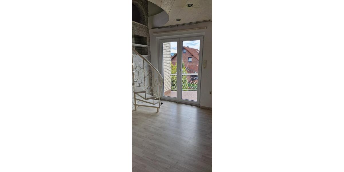 Dachgeschoßwohnung Meerbeck - 5 Zimmer, 120 m&sup2;, 960&euro; | Angebot:24559637