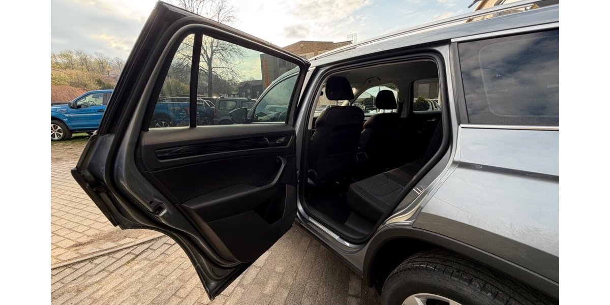 Skoda Kodiaq DSG 4+4 AHK SITZHEIZUNG 134.700 km 18.999 &euro; Rudolstadt 07407