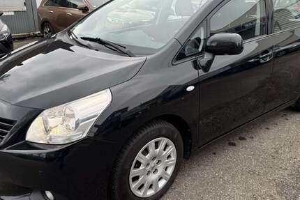 Toyota Verso 206.466 km 5.999 &euro; Eggenstein-Leopoldshafen 76344