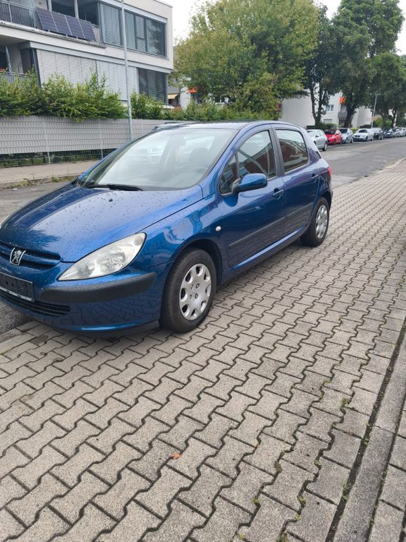 Peugeot 307 158.390 km 2.700 € Mannheim 68219