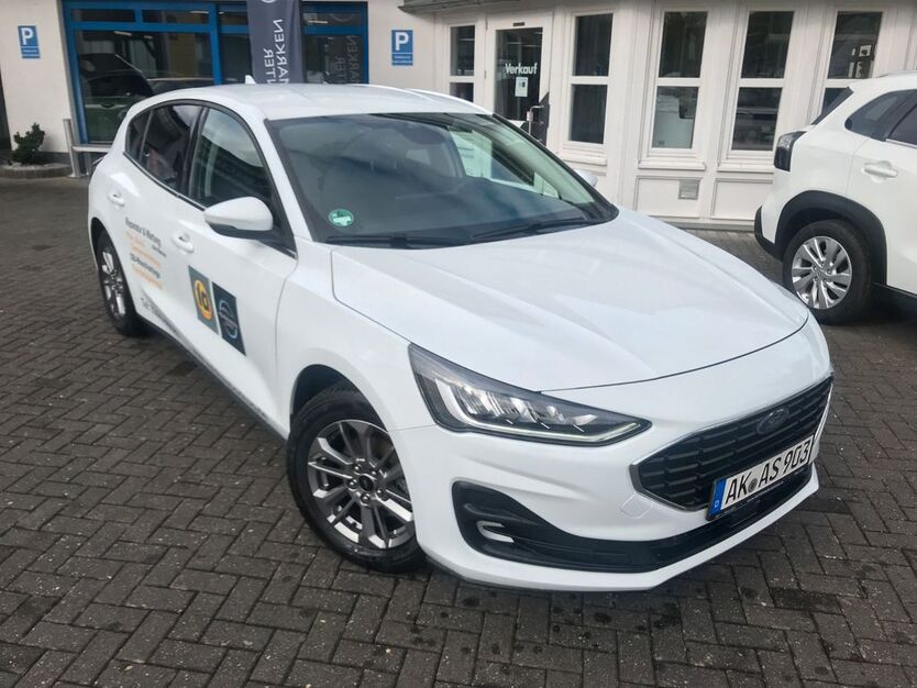 Ford Focus 35.000 km 18.490 € Oberlahr 57641