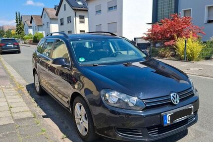 VW Golf 124.242 km 6.199 &euro; Dreieich 63303