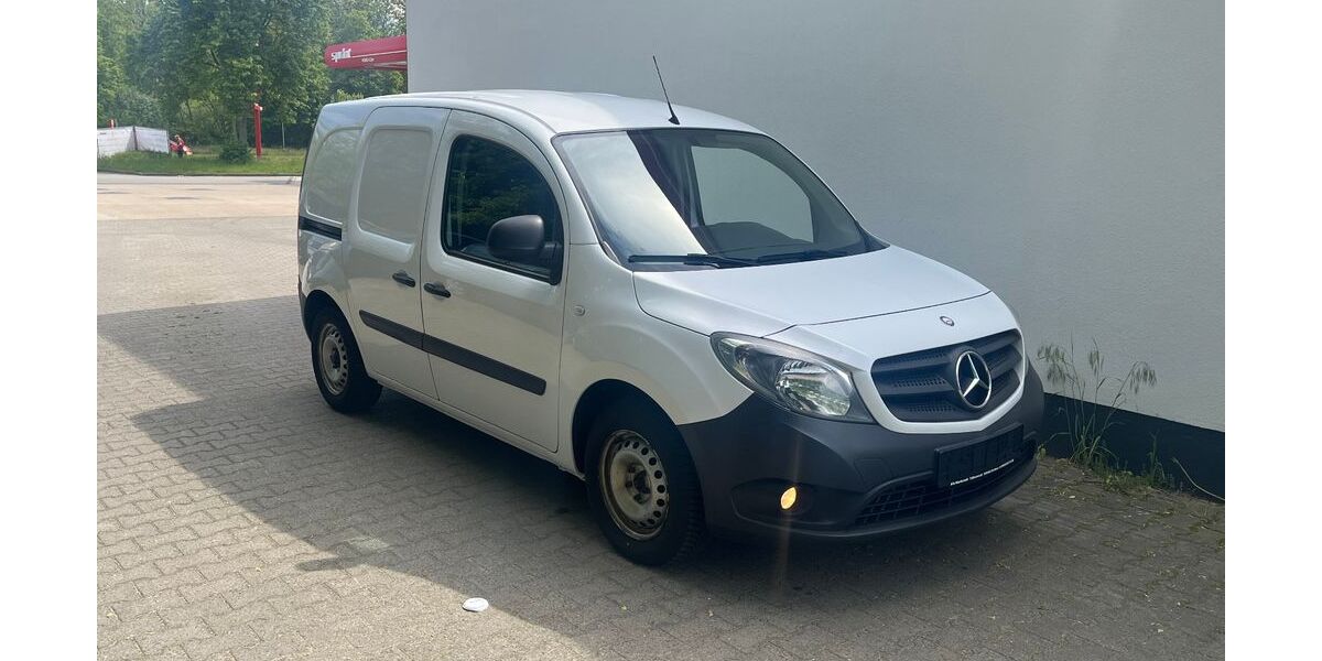 Mercedes-Benz Citan 210.800 km 6.000 &euro; Cottbus 03042