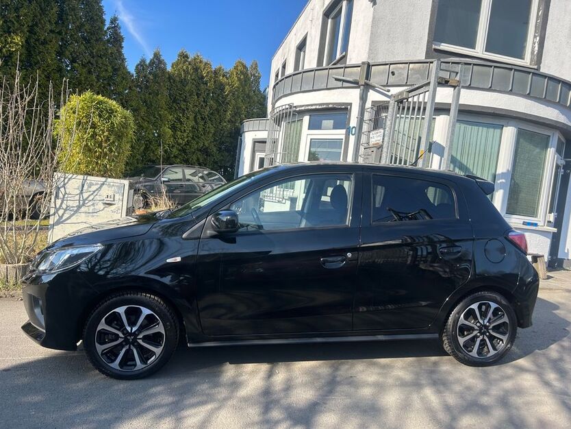 Mitsubishi Space Star 51.000 km 10.100 € Essen 45326