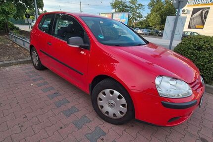 VW Golf 165.000 km 1.150 &euro; Nürnberg 90482