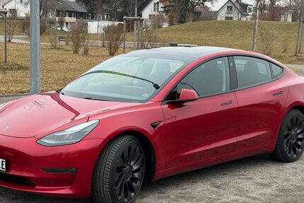 Tesla Model 3 63.000 km 28.000 &euro; München 80997