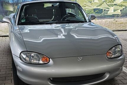 Mazda MX-5 42.000 km 11.500 &euro; Neuenrade 58809