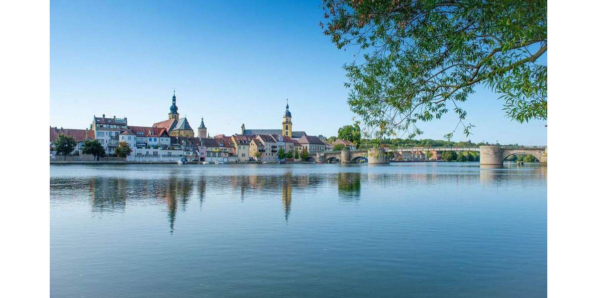 Terrassenwohnung Kitzingen - 5 Zimmer, 150 m&sup2;, 479.000&euro; | Angebot:26402777