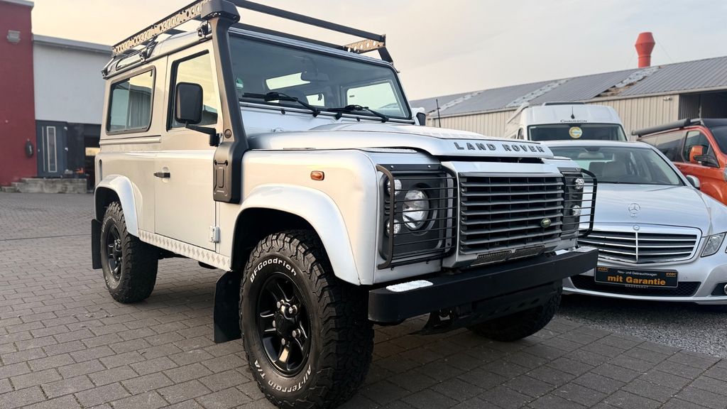 Land Rover Defender 237.510 km 24.900 &euro; Baden-Baden 76532