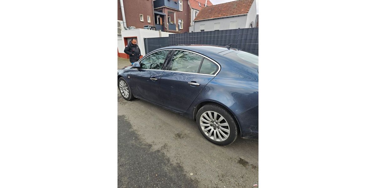 Opel Insignia 174.500 km 2.850 &euro; Ahlen 59229