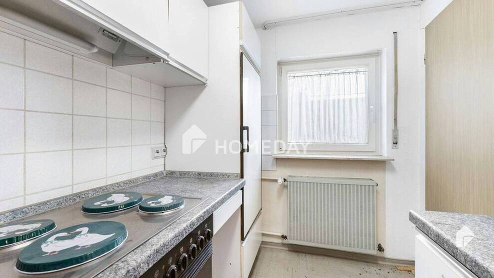Genießen Sie die Aussicht! Vielseitiges EFH in Hanglage samt EinliegerWohnung & viel Platz