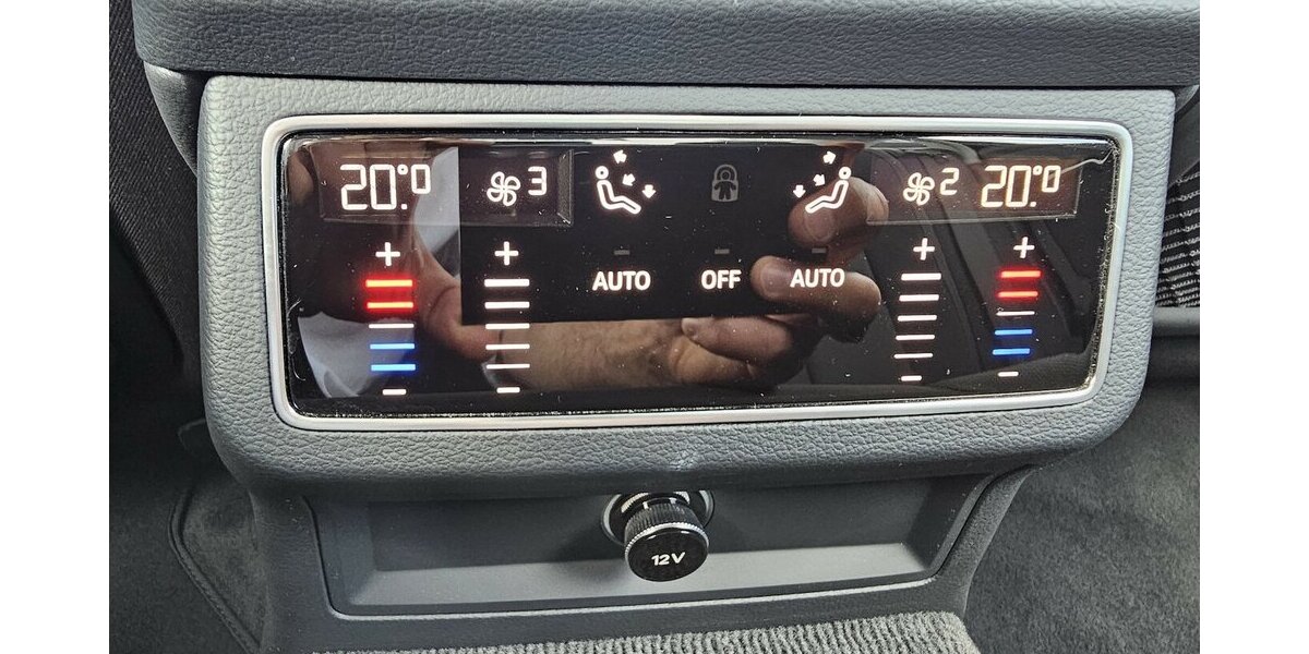 Audi A6 50 TDI quattro VIRTUAL LED AHK NAVI 1.HAND 179.530 km 26.990 &euro; Löhne 32584