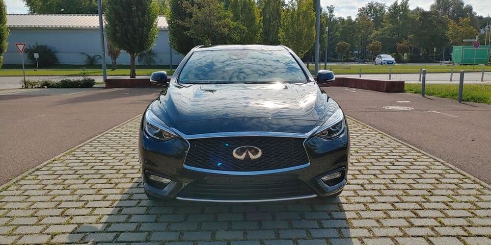 Q30