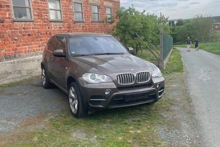 BMW X5 181.300 km 15.500 &euro; Frankfurt am Main 65931