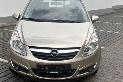 Opel Corsa 37.569 km 4.650 &euro; Oestrich-Winkel 65375