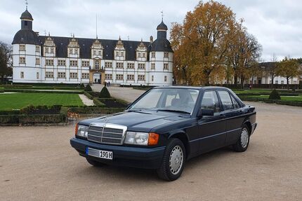 Mercedes-Benz 190 216.800 km 4.200 &euro; Paderborn 33104
