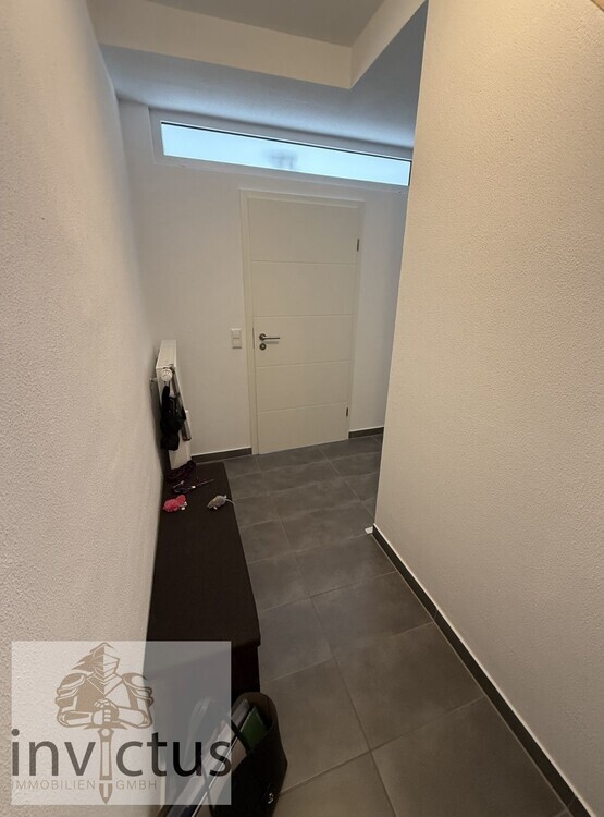 Solide vermietetes (1.678EUR kalt) Zweifamilienhaus mit modernem Komfort im Herzen von Ittlingen 4.5 zimmer