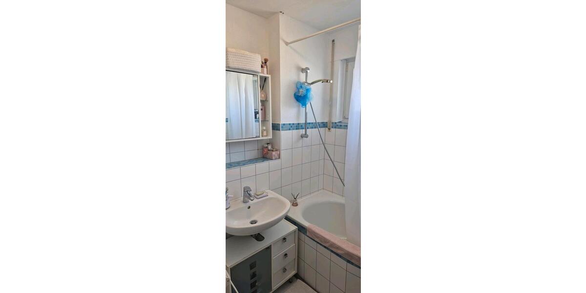 Etagenwohnung Bovenden - 2 Zimmer, 61 m&sup2;, 865&euro; | Angebot:26050341