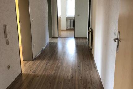 Sonnige 4 Zimmer Wohnung in Viechtach zimmer