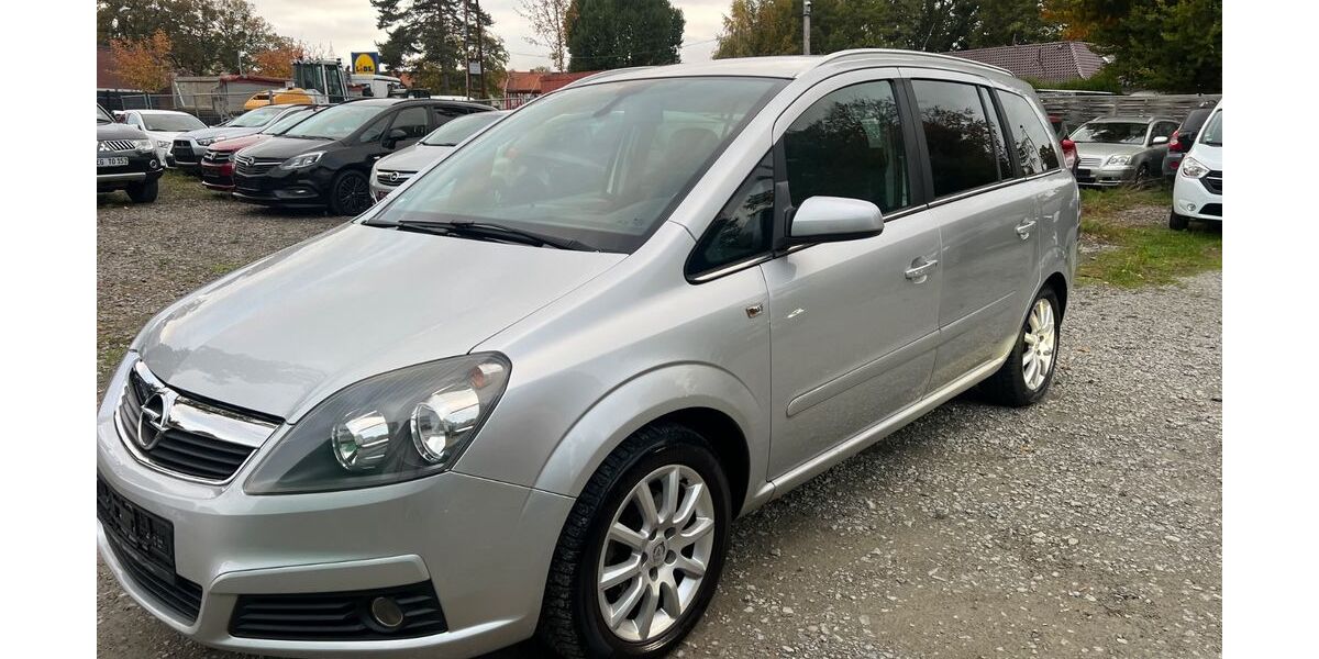 Opel Zafira 197.000 km 3.200 &euro; Göttingen 37079